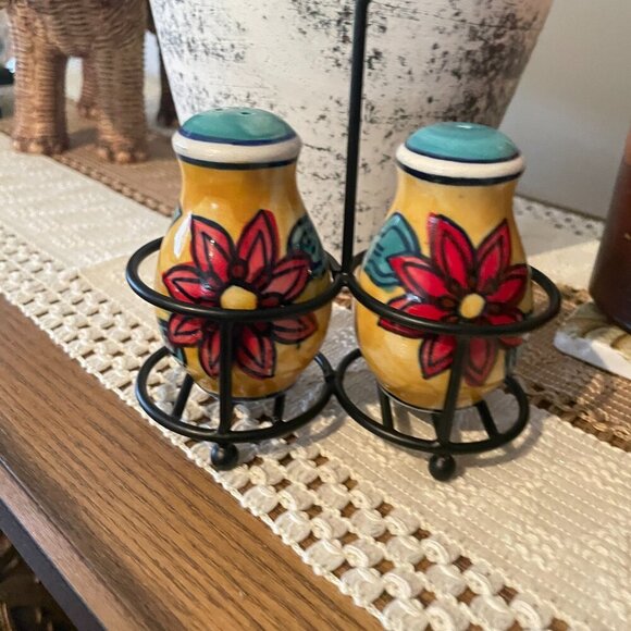 DONATED Boho Fun Vibrant Colorful Salt & Pepper Set Stand Holder - Picture 3 of 6